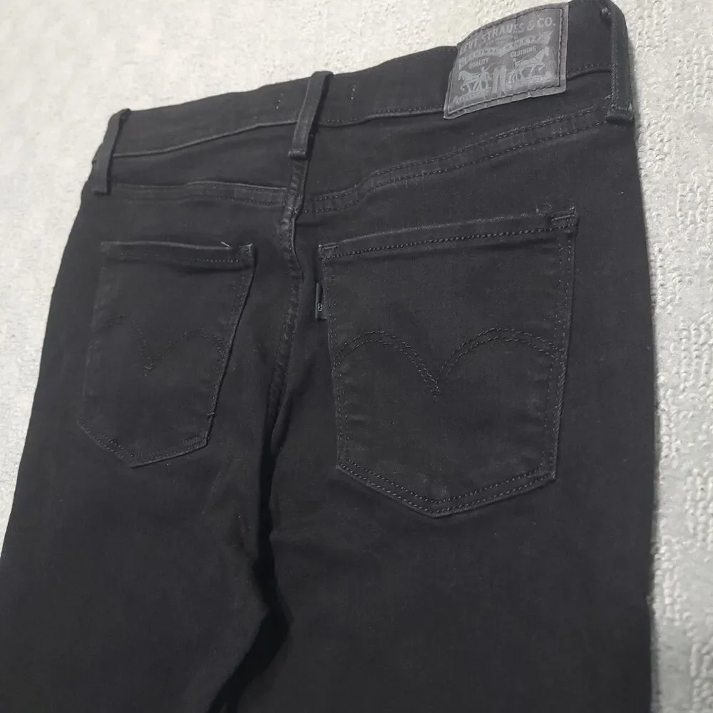 Levis product pair